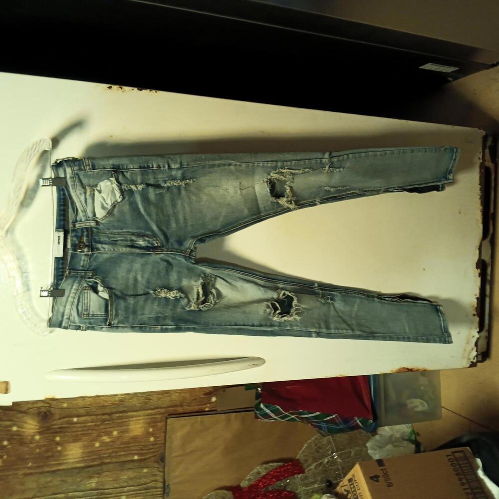 Fashion Nova Distressed Skinny Jeans - Size 30